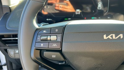 2025 Kia EV6 Light