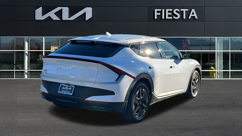 2025 Kia EV6 Light