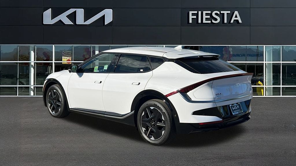 2025 Kia EV6 Wind