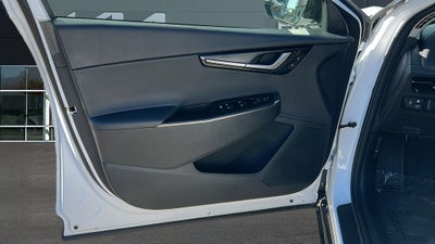 2025 Kia EV6 Wind