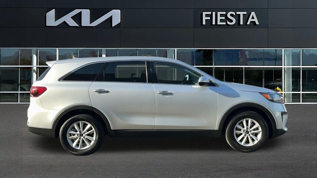 2019 Kia Sorento L