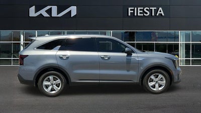 2025 Kia Sorento LX