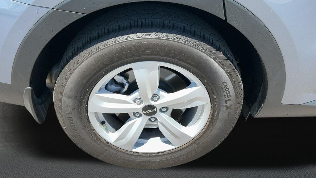 2025 Kia Sorento LX