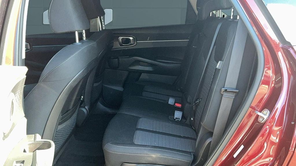 2024 Kia Sorento LX