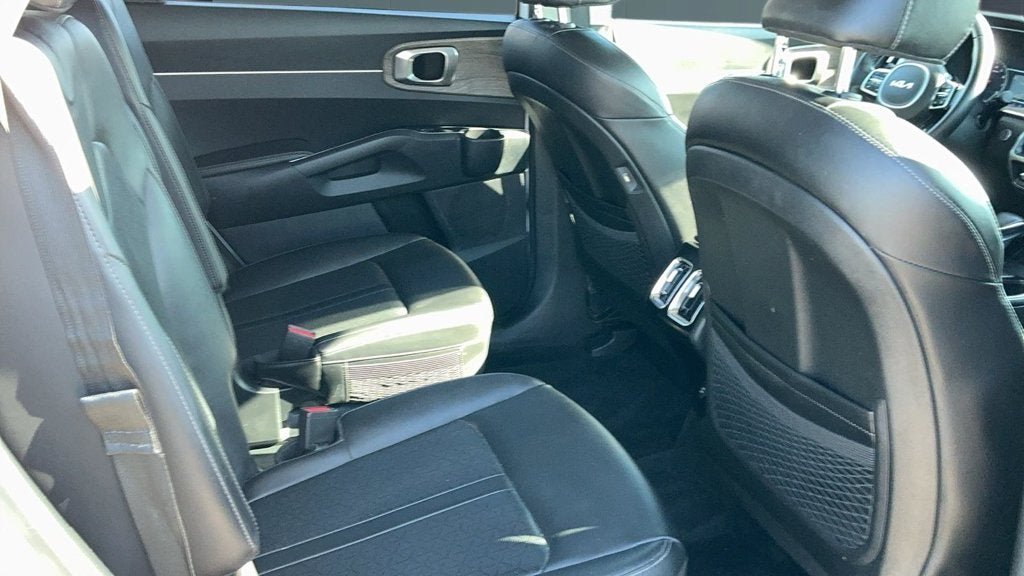 2023 Kia Sorento EX