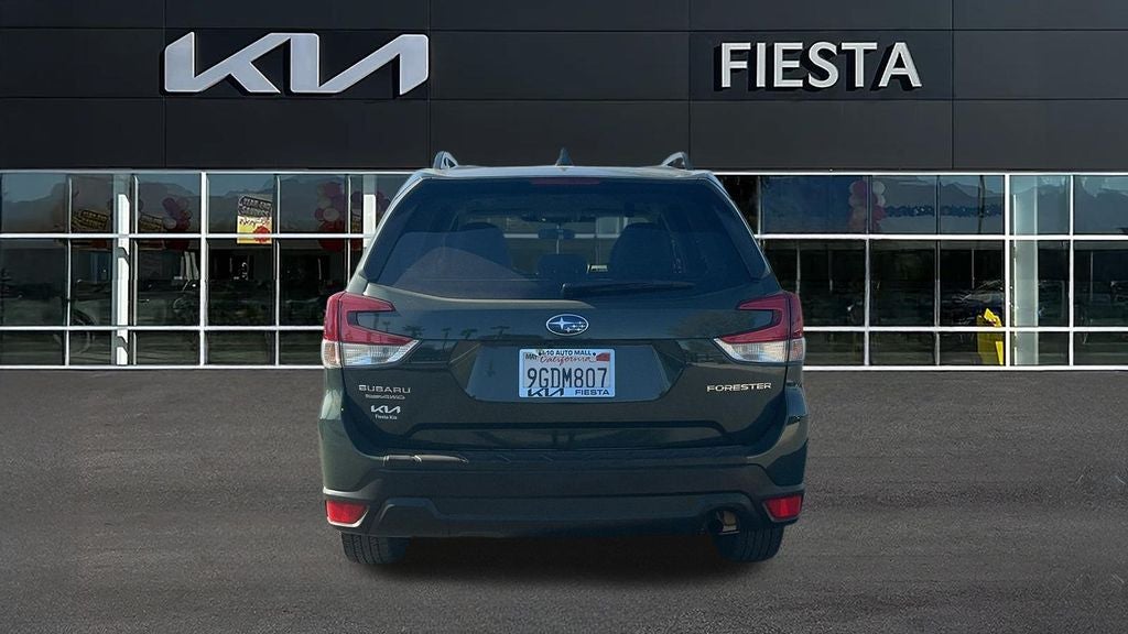 2023 Subaru Forester Premium