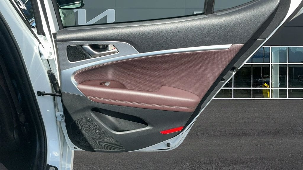 2022 Genesis G70 2.0T