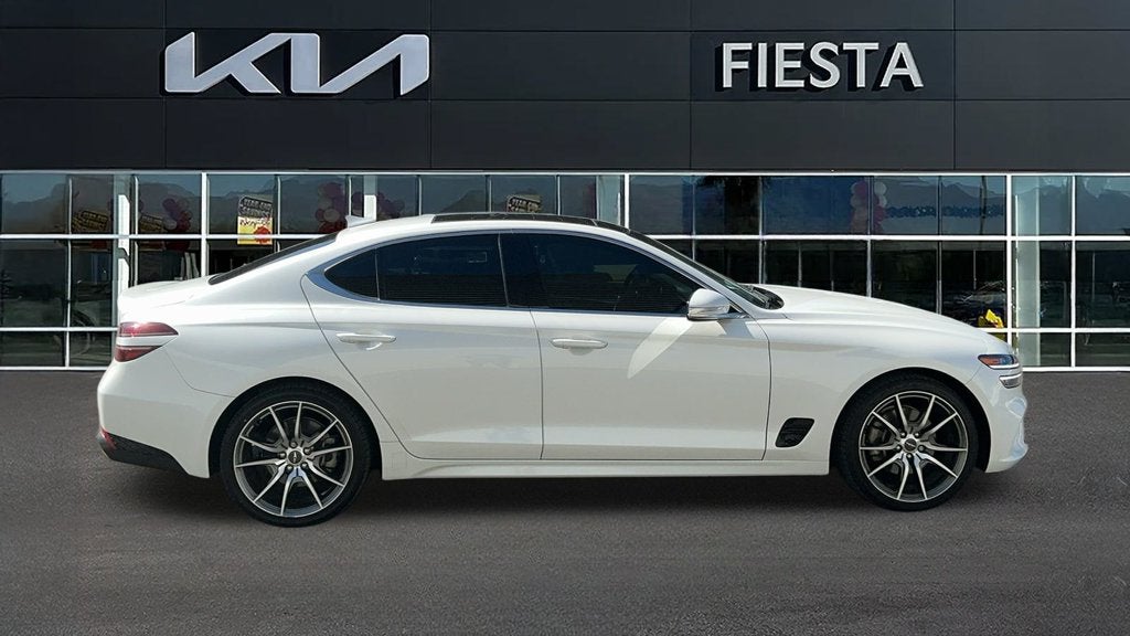 2022 Genesis G70 2.0T