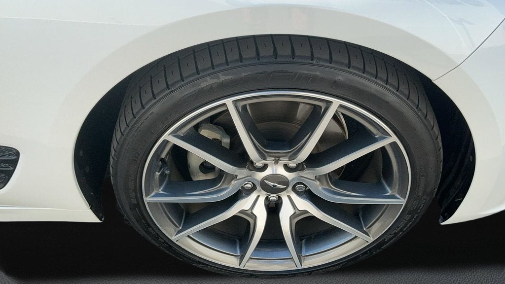 2022 Genesis G70 2.0T