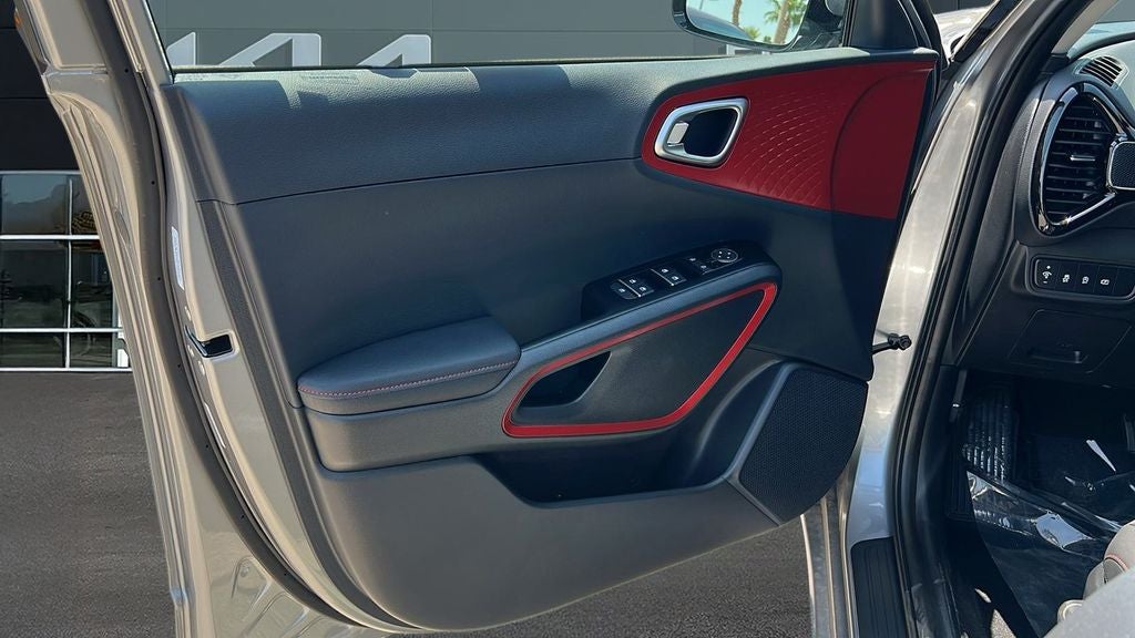 2025 Kia Soul GT-Line