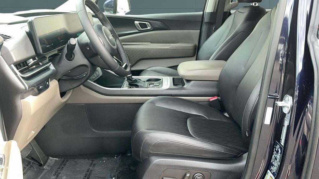 2025 Kia Carnival LXS