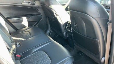 2023 Kia Sportage Plug-In Hybrid X-Line