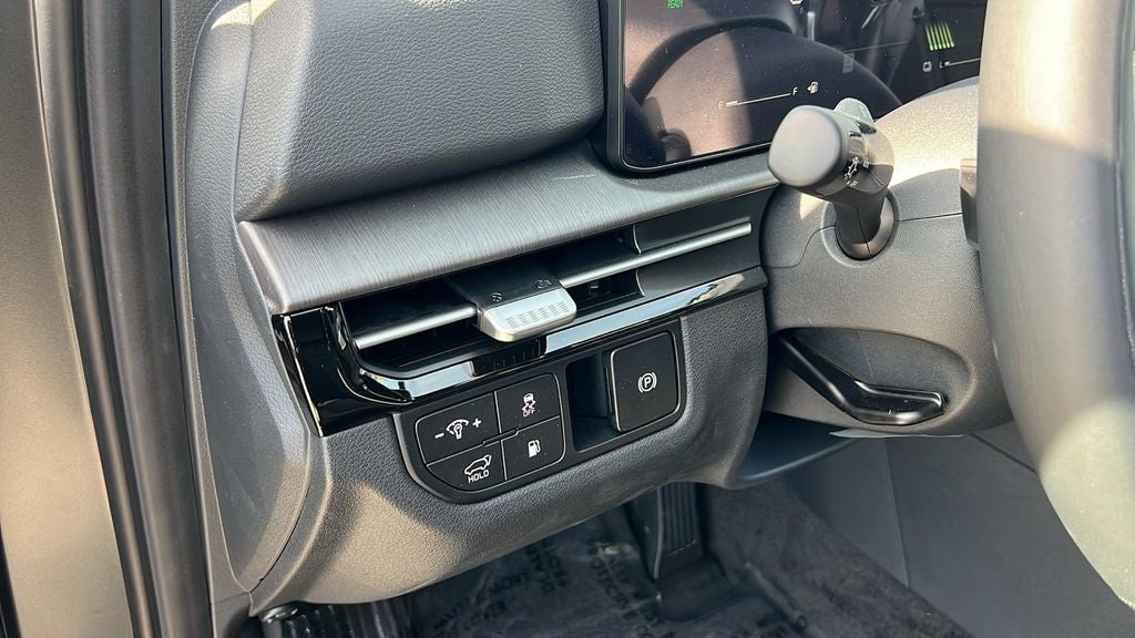 2026 Kia Sportage Plug-In Hybrid X-Line