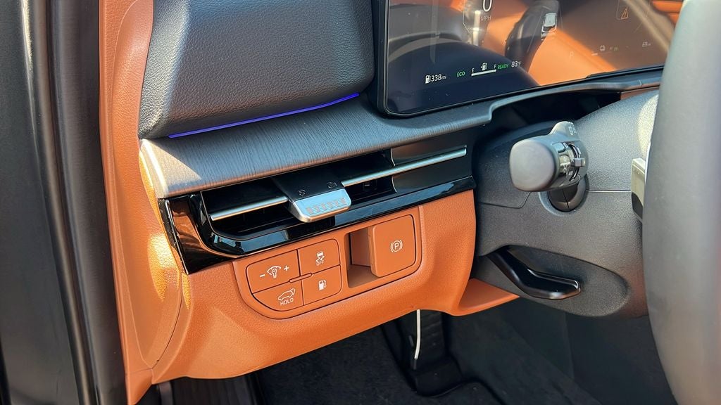 2026 Kia Sportage Plug-In Hybrid X-Line