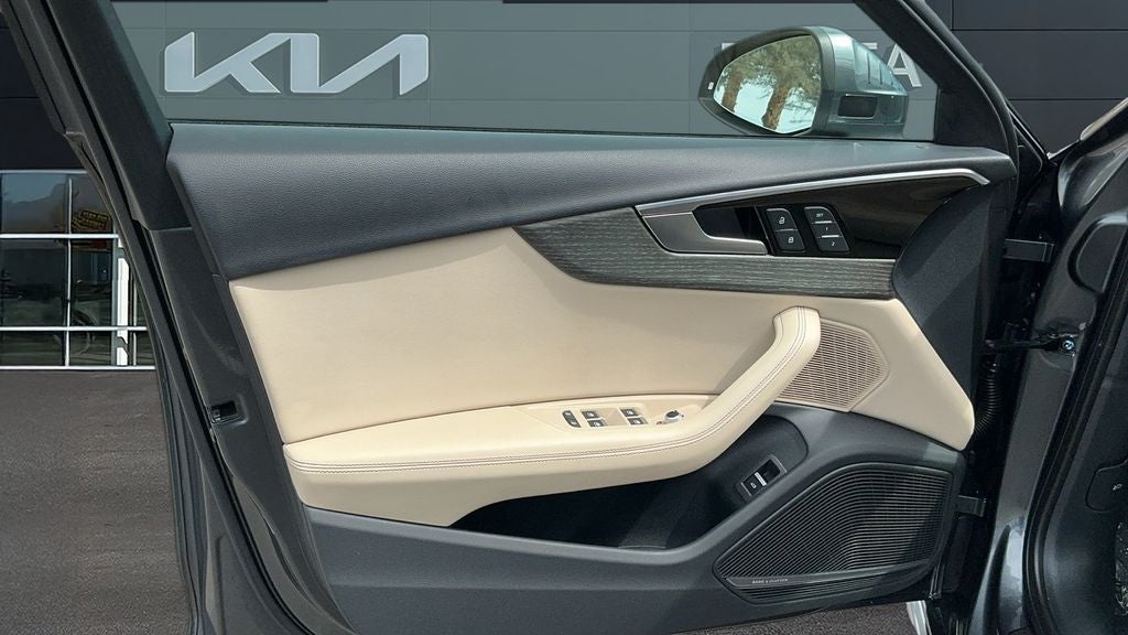 2023 Audi A4 45 S line Premium Plus quattro
