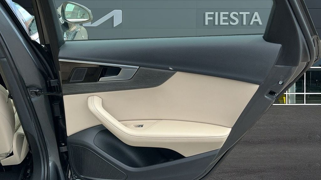 2023 Audi A4 45 S line Premium Plus quattro