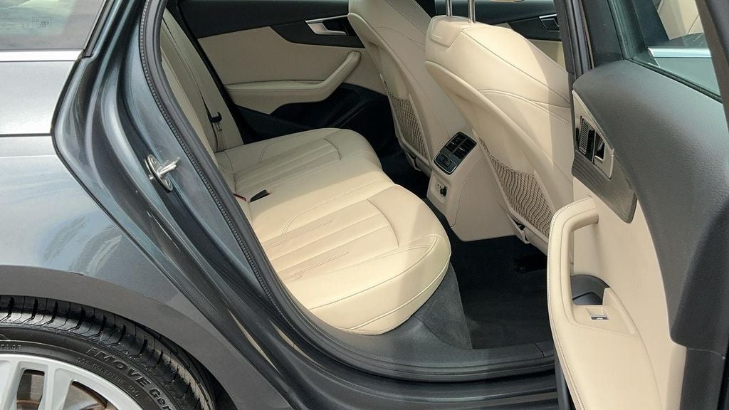 2023 Audi A4 45 S line Premium Plus quattro