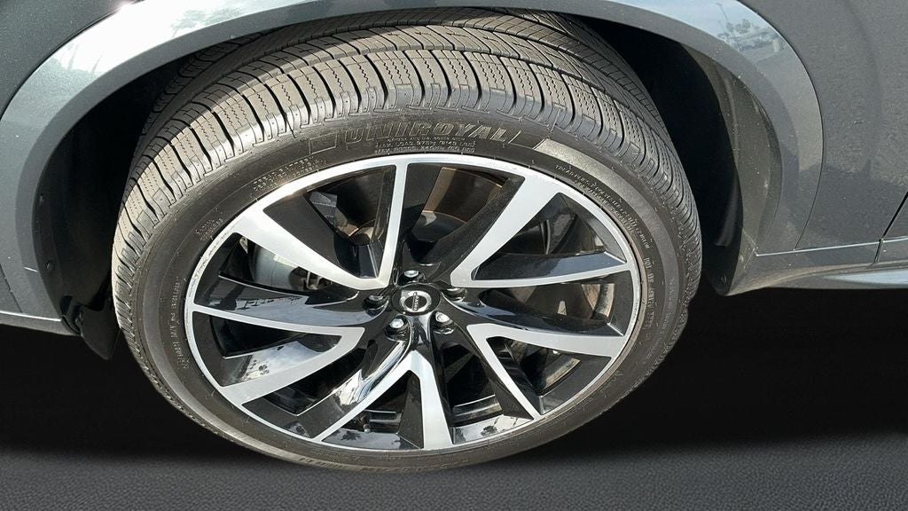 2021 Volvo XC90 Recharge Plug-In Hybrid T8 Inscription Expression 6 Passenger