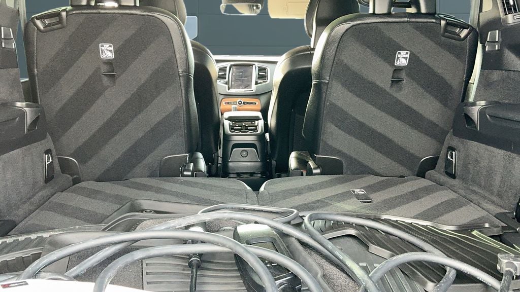 2021 Volvo XC90 Recharge Plug-In Hybrid T8 Inscription Expression 6 Passenger