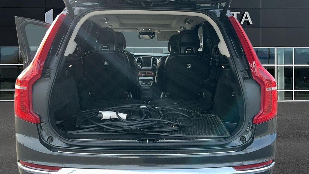 2021 Volvo XC90 Recharge Plug-In Hybrid T8 Inscription Expression 6 Passenger