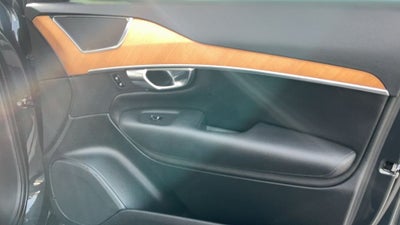 2021 Volvo XC90 Recharge Plug-In Hybrid T8 Inscription Expression 6 Passenger